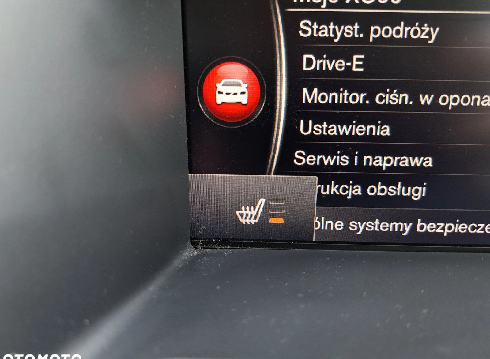 Volvo XC 60 cena 74900 przebieg: 251086, rok produkcji 2017 z Szczuczyn małe 407